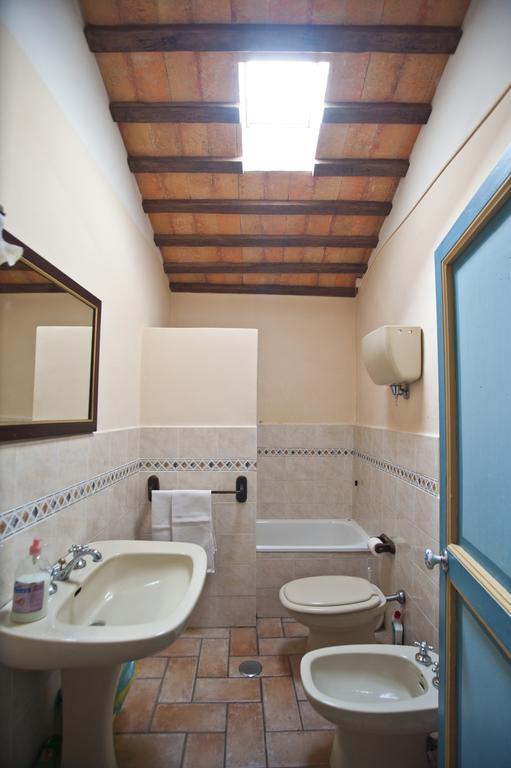 Casa Castellina Guest House Foligno Room photo